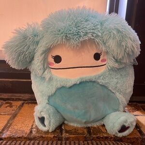 Joelle 12” Fuzzamallow